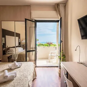 Baby 3*, Milano Marittima Italia