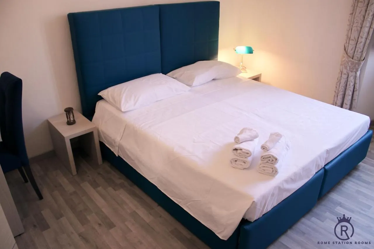 Rome Station Rooms 0*,